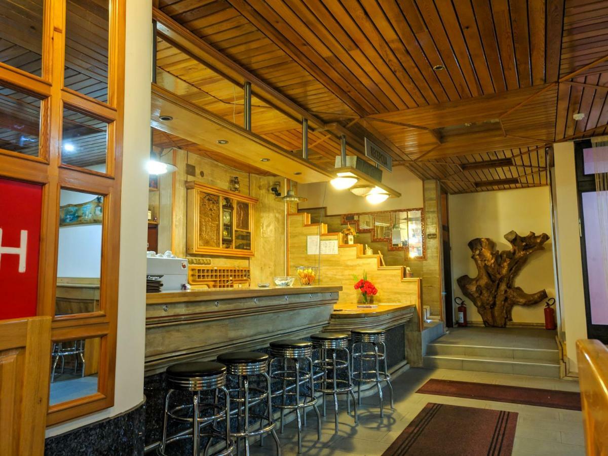 Motel Stecak Яйце Екстериор снимка
